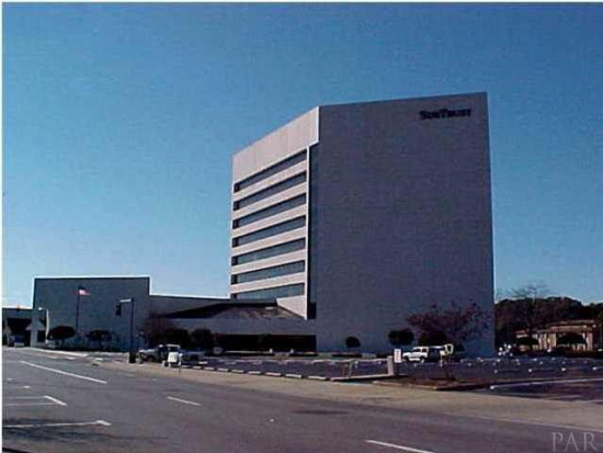 Photo of 220 W Garden St - 200, Pensacola, FL 32502