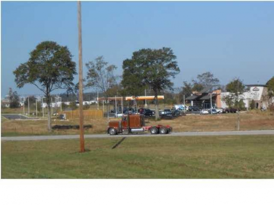 Photo of 3 Jack Springs Rd, Atmore, AL 36502