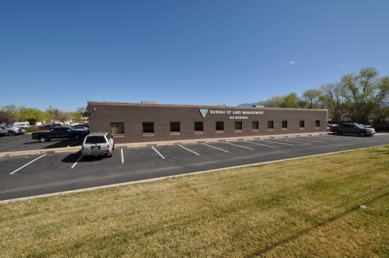 Photo of 435 Montano Rd NE, Albuquerque, NM 87107