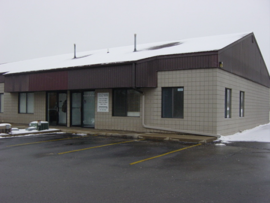 Photo of 3186 Pine Tree Rd - B-1, Lansing, MI 48911