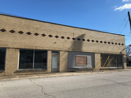 Photo of 110 S McCreary St, Fort Branch, IN 47648