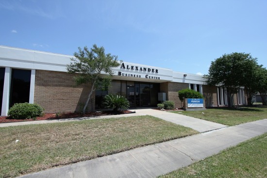 Photo of 5110 Wilkinson Dr - Lease, Corpus Christi, TX 78415
