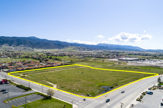 Photo of 770 W Tehachapi Blvd, Tehachapi, CA 93561