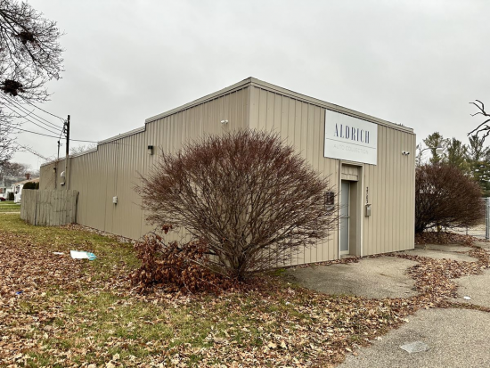 Photo of 2703 Turner St, Lansing, MI 48906