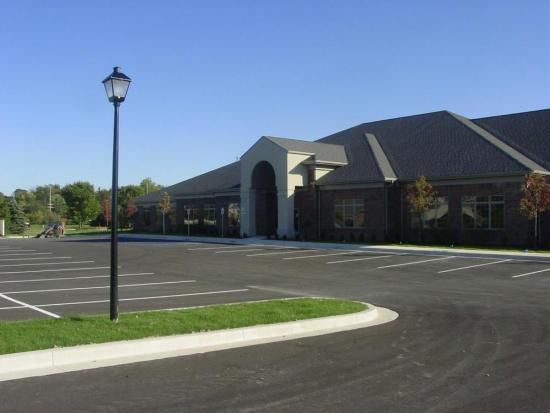 Photo of 1102 Chestnut Hills Parkway - Building C, Fort Wayne, IN 46814