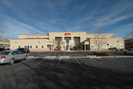 2 064 Square Foot Office Space For Lease 6211 San Mateo Blvd Ne