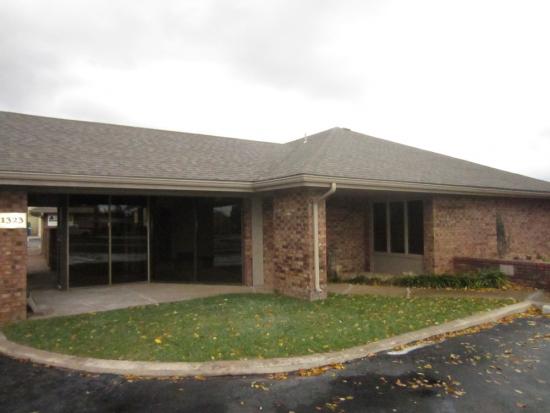 Photo of 1323 East Montclair Street - 1323 E Montclair, Springfield, MO 65804
